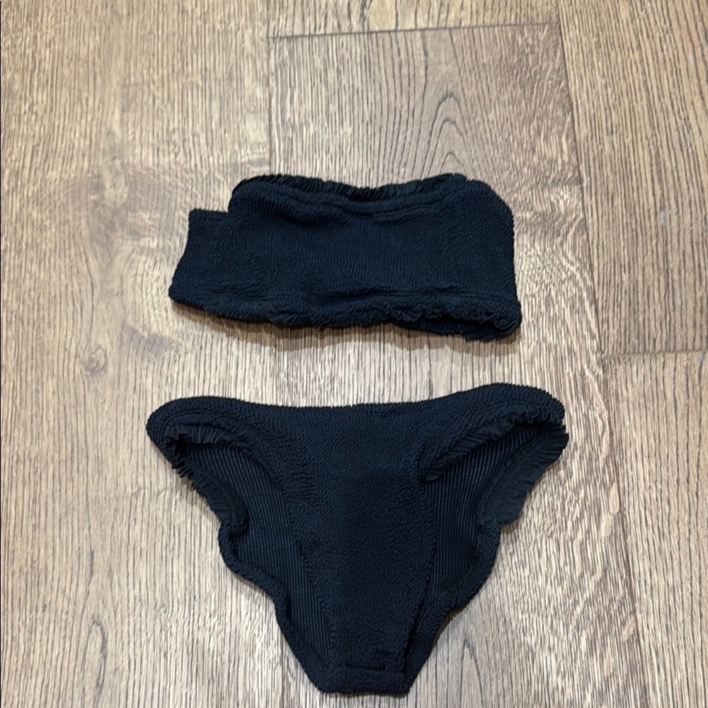 Hunza G Black Bandeau Set